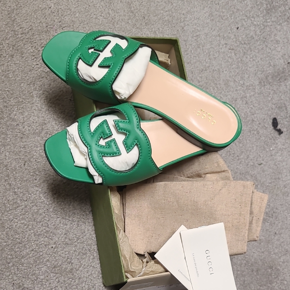 Gucci Emerald Green Women's Sandals - Picture 5 of 7